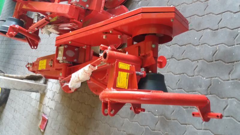 Плуг 1-25 на мінітрактор 3т  ШИП