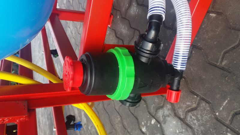 Обприскувач  400л / 12 м на трактор навісний Jar-Met  Джар-Мет