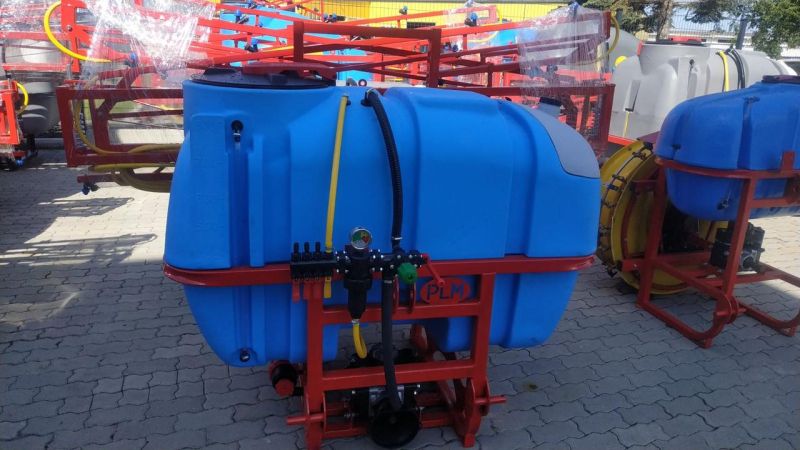 Обприскувач 800 л / 14 м до трактора навісний Polmark (Полмарк)
