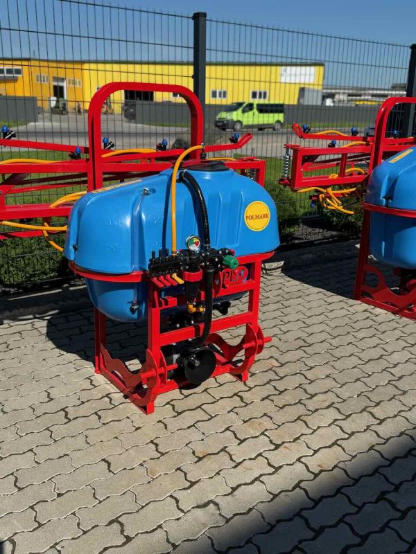 Обприскувач 200 л / 8 м на трактор навісний Polmark (Полмар)
