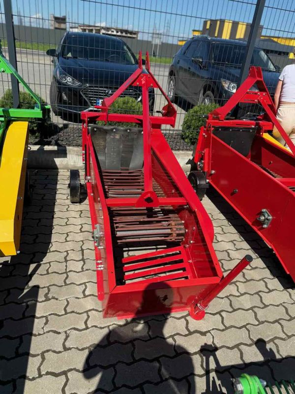 Картоплекопалка однорядна "Wirax" (Віракс) до мінітрактора